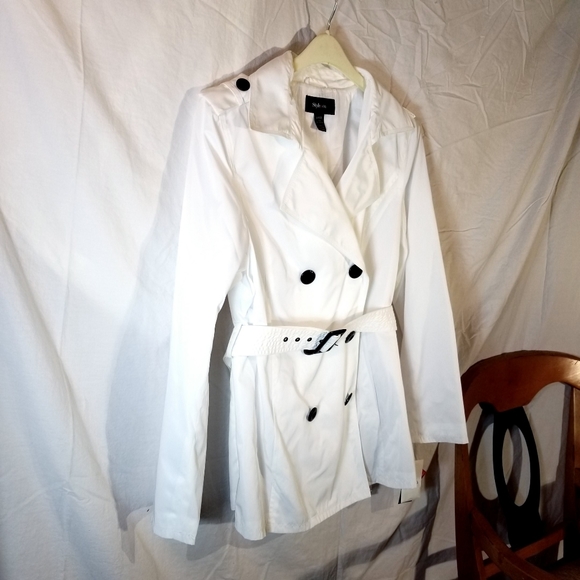 Style & Co. Jackets & Blazers - Style & Co Lightweight water Resistant Jacket